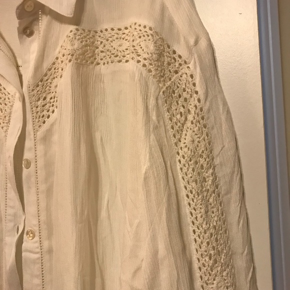 Top - Picture 2 of 6